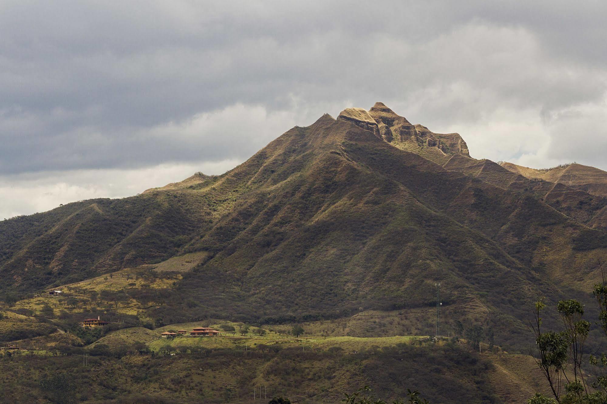 Villa Beatriz Lodge Vilcabamba Εξωτερικό φωτογραφία